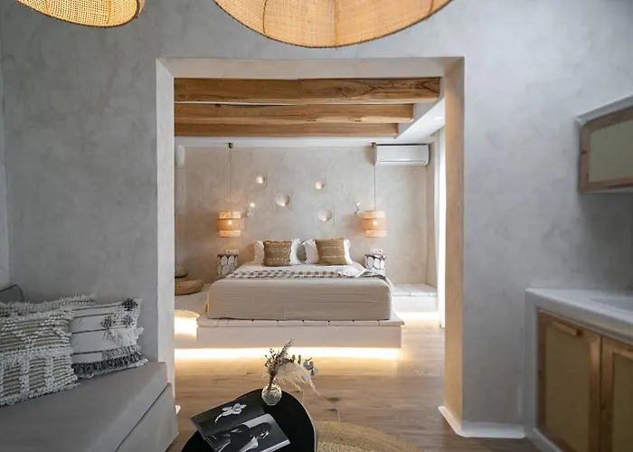 Terra Fos Naxos Aparthotel