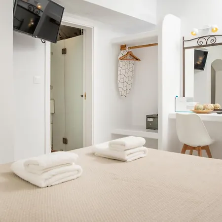 Terra Fos Naxos Studios Naxos City