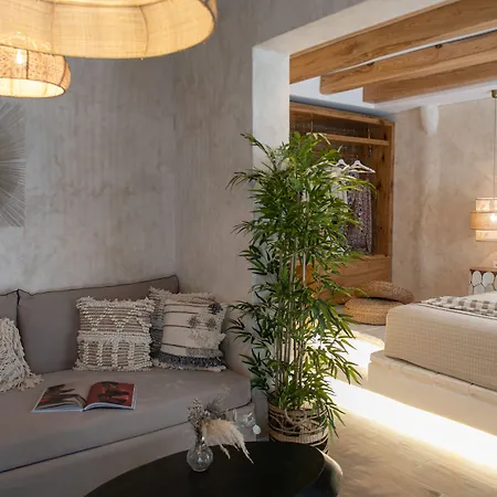 Terra Fos Naxos Aparthotel 4*