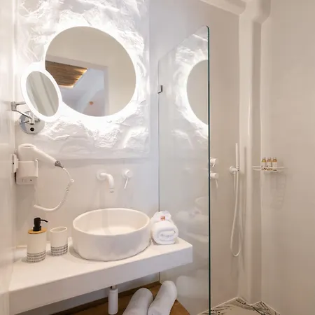 Terra Fos Naxos Aparthotel 4*