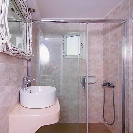 Terra Fos Naxos Aparthotel 4*