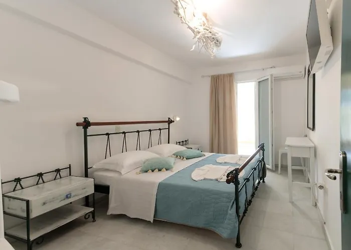 Aparthotel Terra Fos Naxos Studios 4*