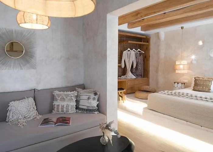 Terra Fos Naxos Studios 4*